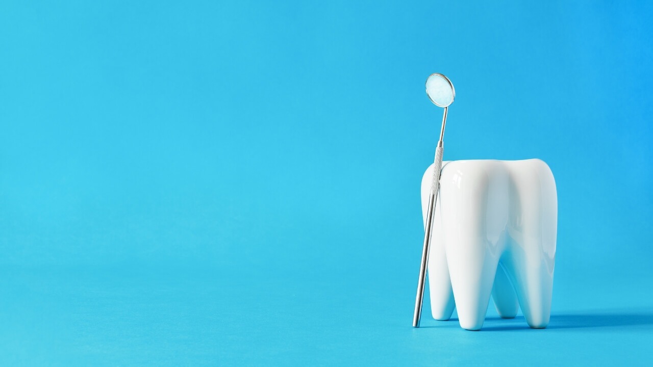 New patient dental consultation at dental clinic